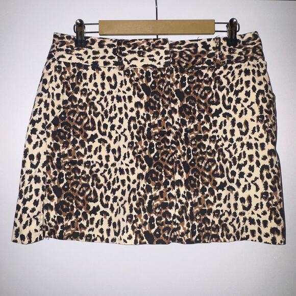 Courtenay Leopard Animal Print Skort women’s Size 10 - Picture 1 of 7